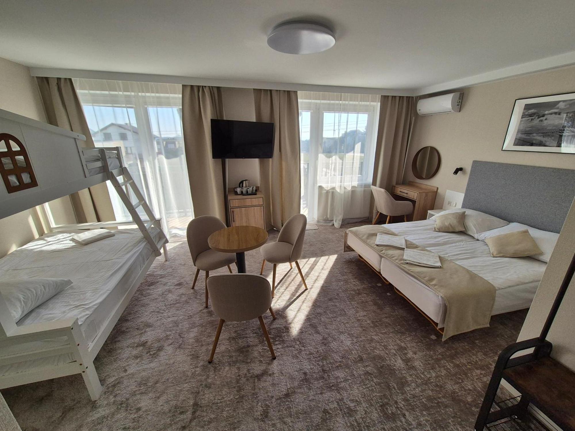 Guest house Wojciech-pokoje Premium-sniadania Bufet-2 Sale Zabaw-mozliwosc Wyzywienia Wladyslawowo